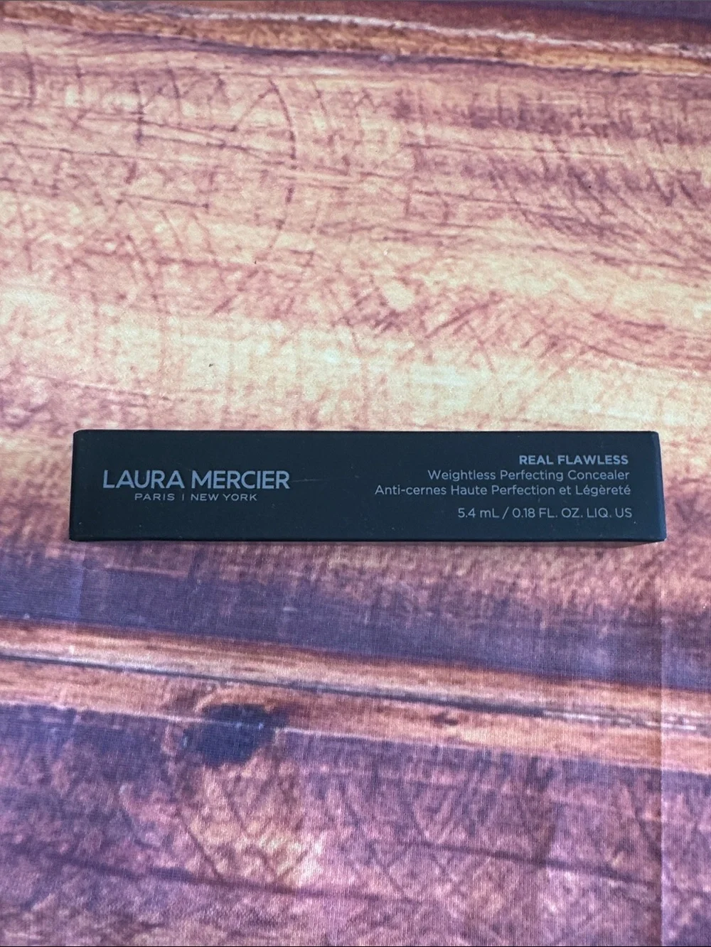 laura mercier Real Flawless Weightless Concealer — 4N1 Beige